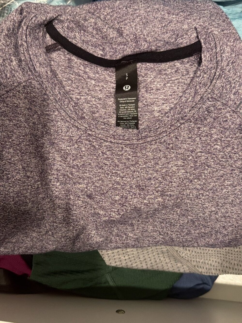 Lululemon License to Train Heathered Plum Tee Size Small
